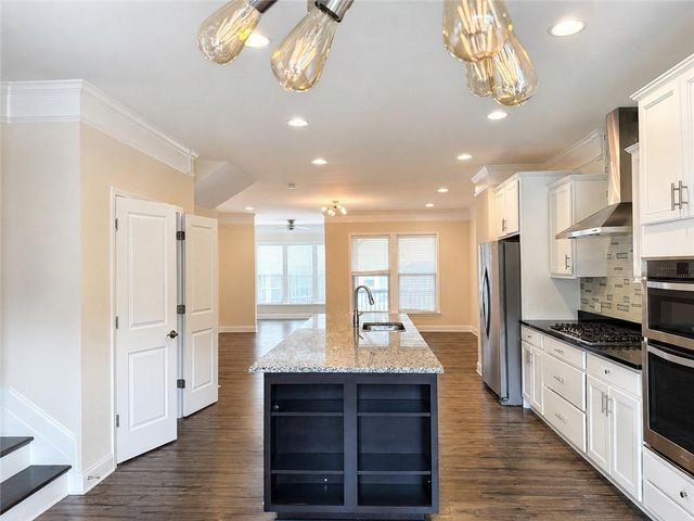 1998 Bryant Park Lane, Decatur, GA 30033