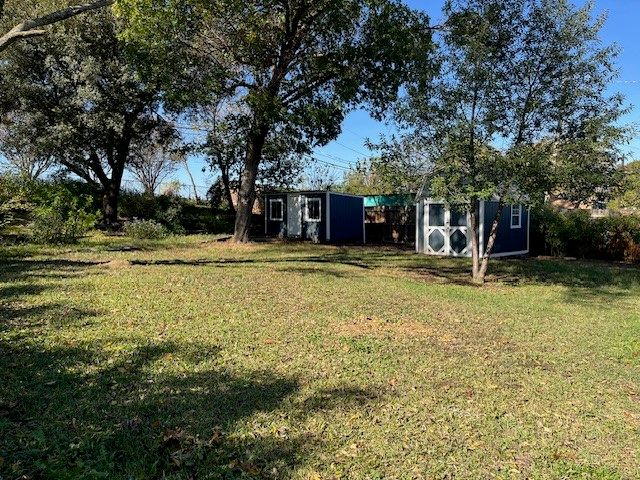 741 14th Street, Grand Prairie, TX 75050