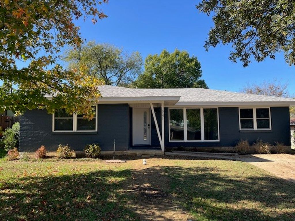 741 14th Street, Grand Prairie, TX 75050