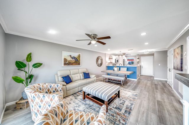 154 Lake Dora Drive, West Palm Beach, FL 33411