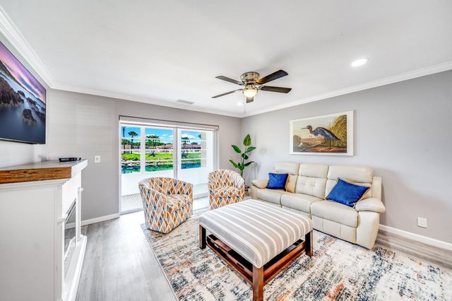 154 Lake Dora Drive, West Palm Beach, FL 33411