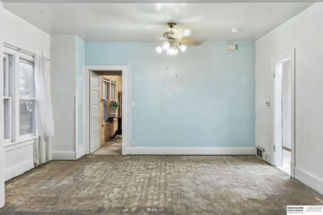 7916 N 30th Street, Omaha, NE 68122