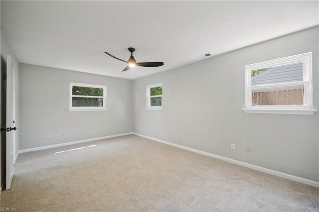 400 Courtney ARCH, Virginia Beach, VA 23452