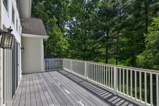 9 Sweetbriar Drive, Wilton, NY 12831