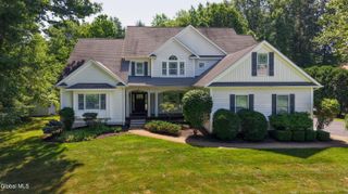 9 Sweetbriar Drive, Wilton, NY 12831