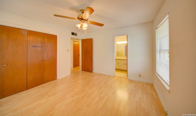 105 Walnut Grove Rd, Boerne, TX 78006