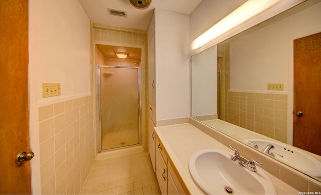 105 Walnut Grove Rd, Boerne, TX 78006