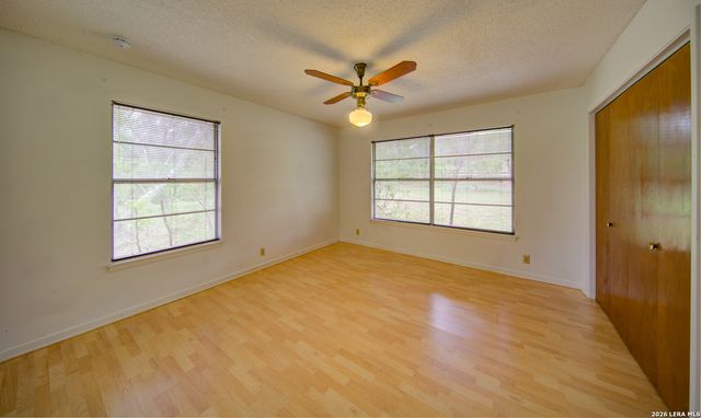 105 Walnut Grove Rd, Boerne, TX 78006
