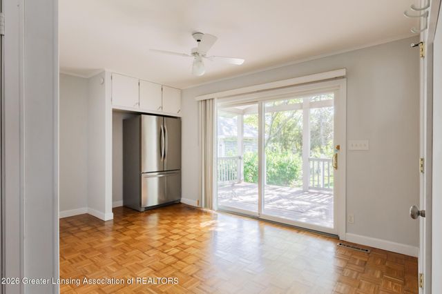 328 N Clemens Avenue, Lansing, MI 48912