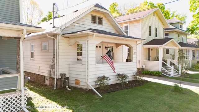 328 N Clemens Avenue, Lansing, MI 48912