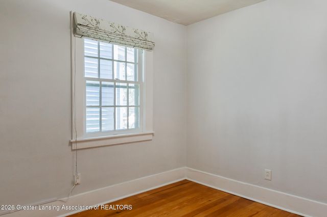328 N Clemens Avenue, Lansing, MI 48912