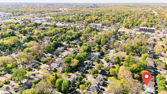 328 N Clemens Avenue, Lansing, MI 48912