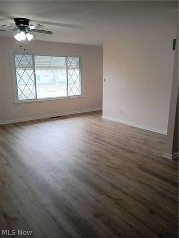 3415 Center Drive, Parma, OH 44134