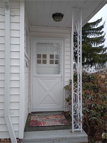 3415 Center Drive, Parma, OH 44134