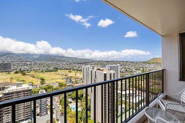 201 Ohua Avenue T2-3011, Honolulu, HI 96815