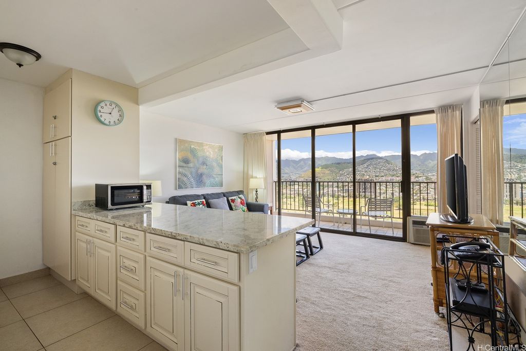 201 Ohua Avenue T2-3011, Honolulu, HI 96815
