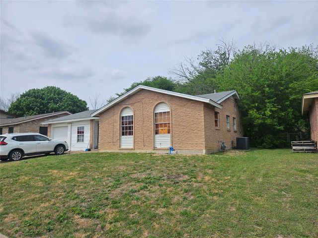 1509 Rebecca Lane, Arlington, TX 76014