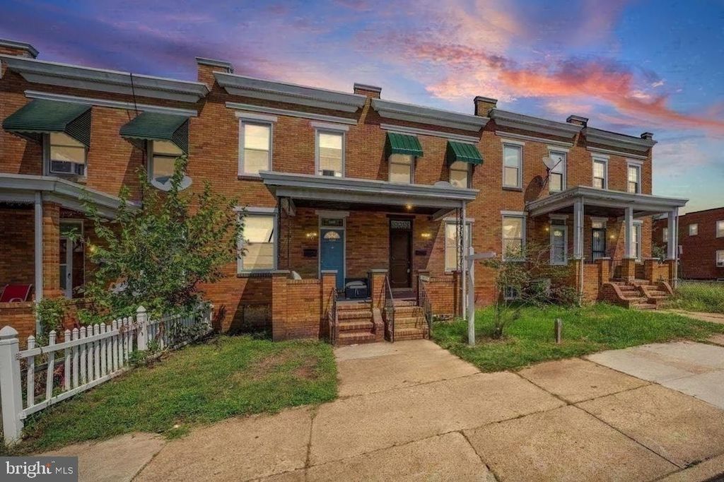 1933 GRINNALDS AVE, Baltimore, MD 21230