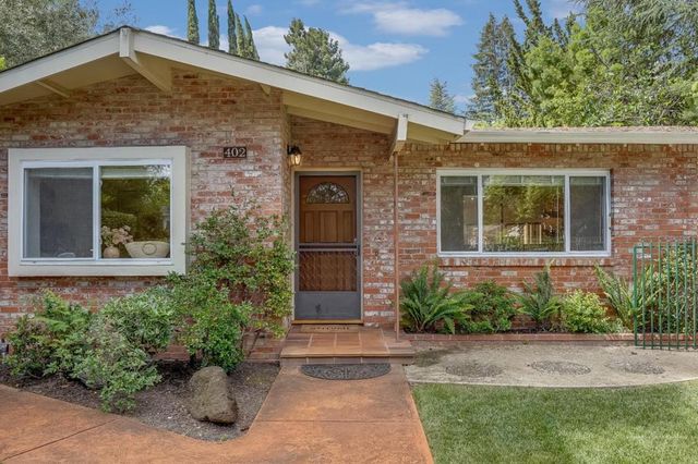 W Oakwood Boulevard, Redwood City, CA 94061