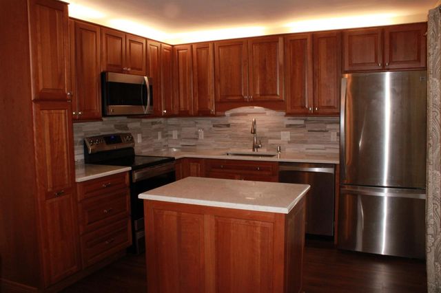 716 7th Lane, Palm Beach Gardens, FL 33418