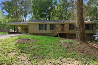 473 Raven Springs Trail, Stone Mountain, GA 30087