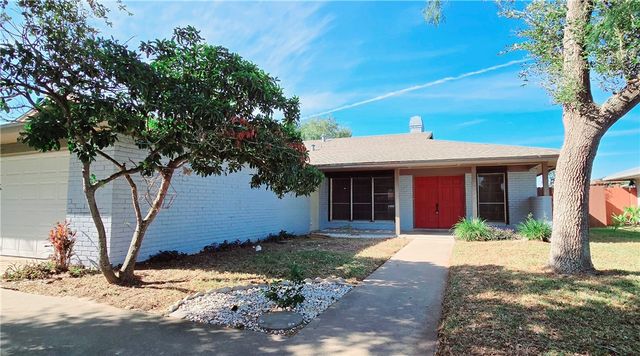 3338 Bali Dr, Corpus Christi, TX 78418