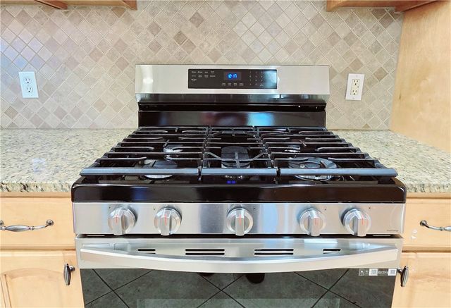 3338 Bali Dr, Corpus Christi, TX 78418
