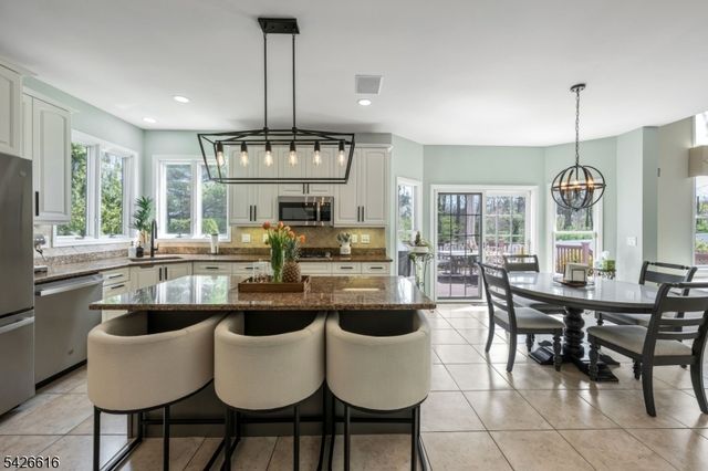 18 Renshaw Dr, Montville Twp., NJ 07045