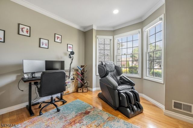 18 Renshaw Dr, Montville Twp., NJ 07045