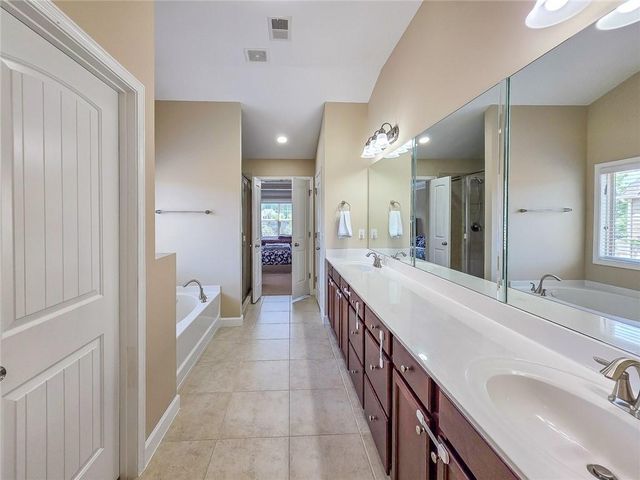 5620 Shiloh Woods Drive, Cumming, GA 30040