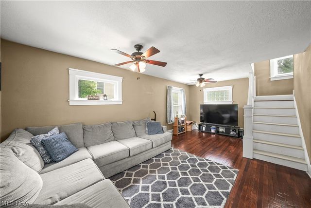 308 Arlington Boulevard, Newton Falls, OH 44444