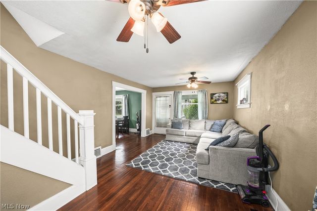 308 Arlington Boulevard, Newton Falls, OH 44444