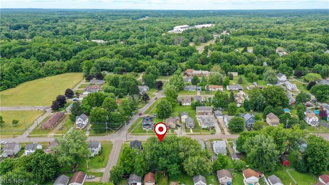 308 Arlington Boulevard, Newton Falls, OH 44444