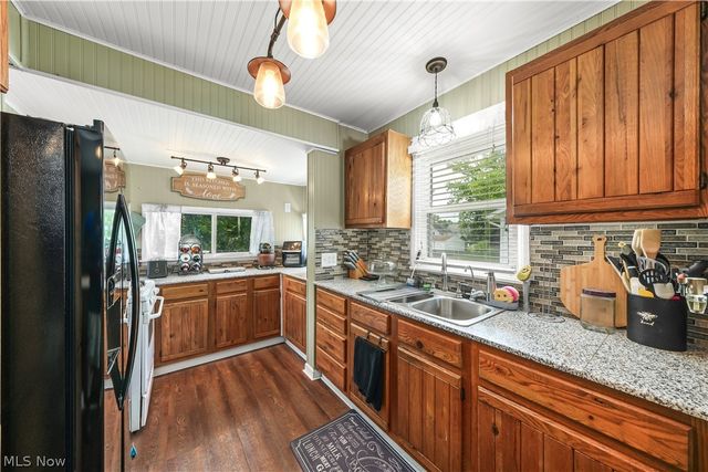 308 Arlington Boulevard, Newton Falls, OH 44444