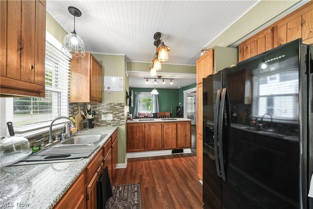 308 Arlington Boulevard, Newton Falls, OH 44444