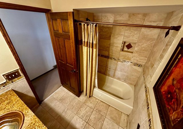 8128 Lower 129th Court, Apple Valley, MN 55124