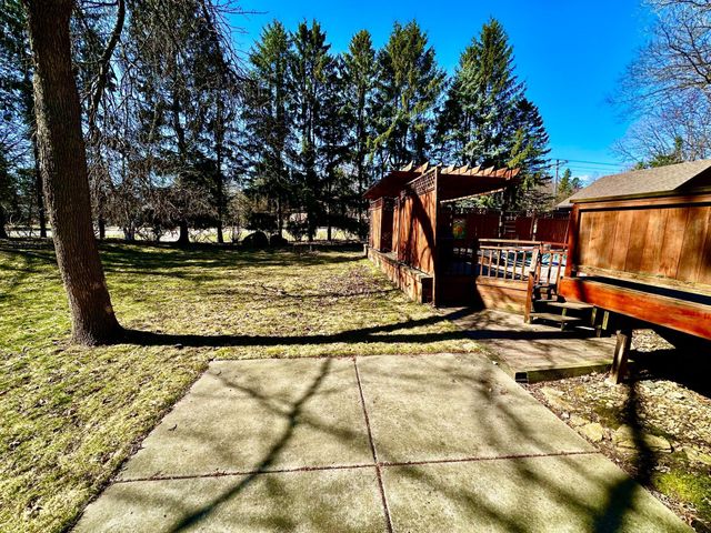 8128 Lower 129th Court, Apple Valley, MN 55124