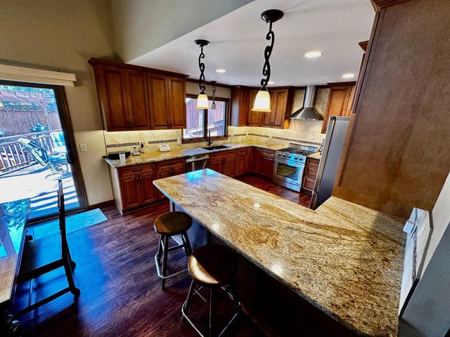 8128 Lower 129th Court, Apple Valley, MN 55124