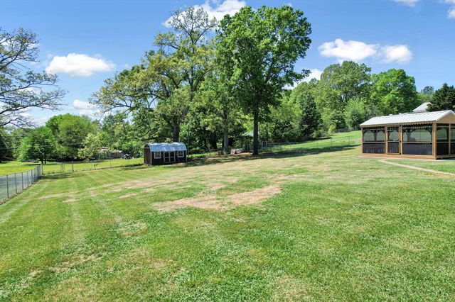 241 County Road 158, Riceville, TN 37370