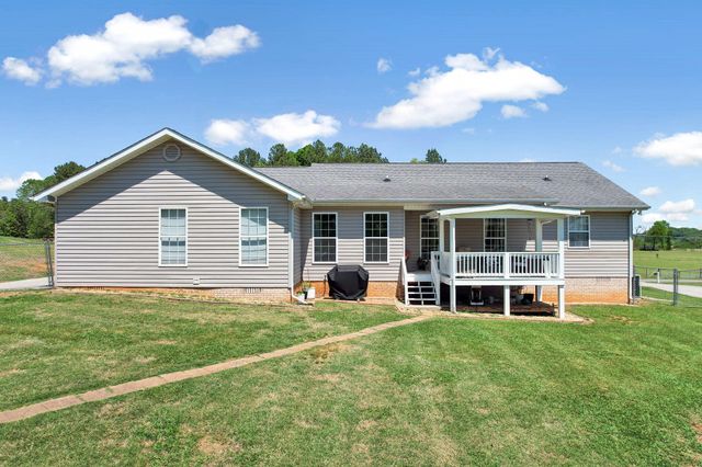241 County Road 158, Riceville, TN 37370