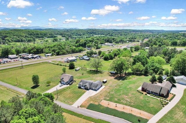 241 County Road 158, Riceville, TN 37370
