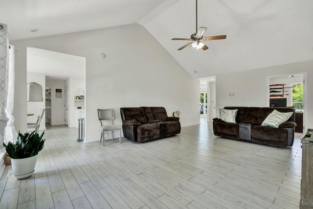241 County Road 158, Riceville, TN 37370