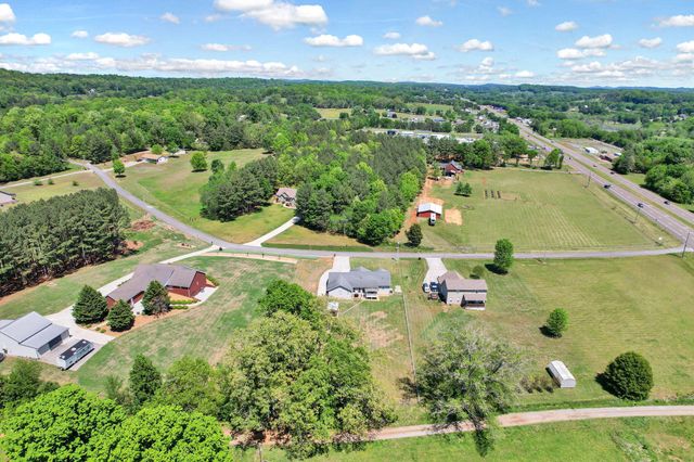 241 County Road 158, Riceville, TN 37370