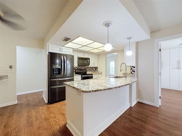 3068 E DORCHESTER DRIVE, Palm Harbor, FL 34684
