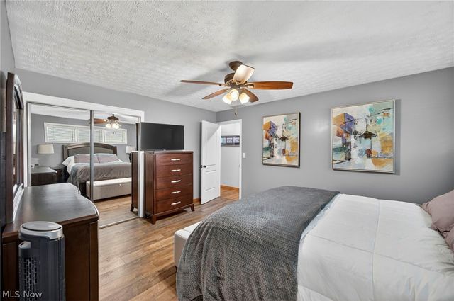 25983 Hilliard Boulevard, Westlake, OH 44145