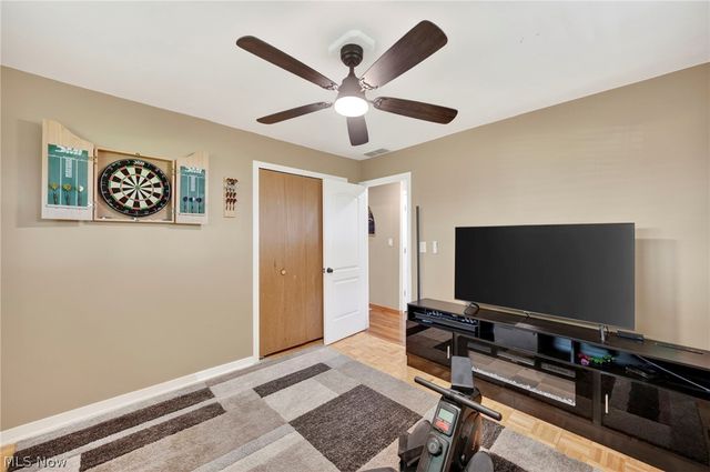 25983 Hilliard Boulevard, Westlake, OH 44145