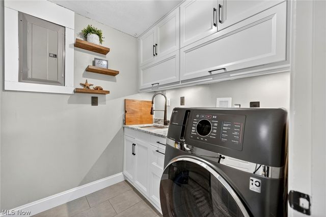 25983 Hilliard Boulevard, Westlake, OH 44145