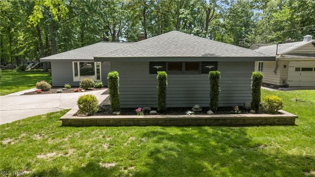 25983 Hilliard Boulevard, Westlake, OH 44145