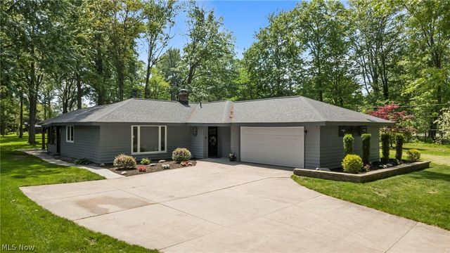 25983 Hilliard Boulevard, Westlake, OH 44145