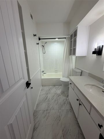 6620 Eastridge Drive 219, Dallas, TX 75231